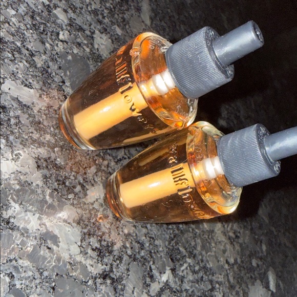Bath & Body Works Wallflower refills - Picture 4 of 4